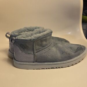 Kids UGG Classic Mini Winter Boots